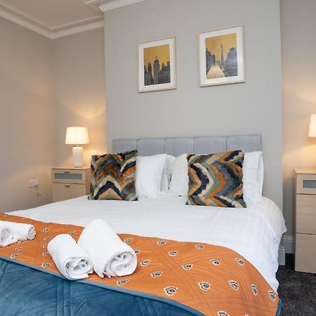 Queens Large 2 Bdr & 1 Bdr Apartments By Belfast City Breaks المظهر الخارجي الصورة